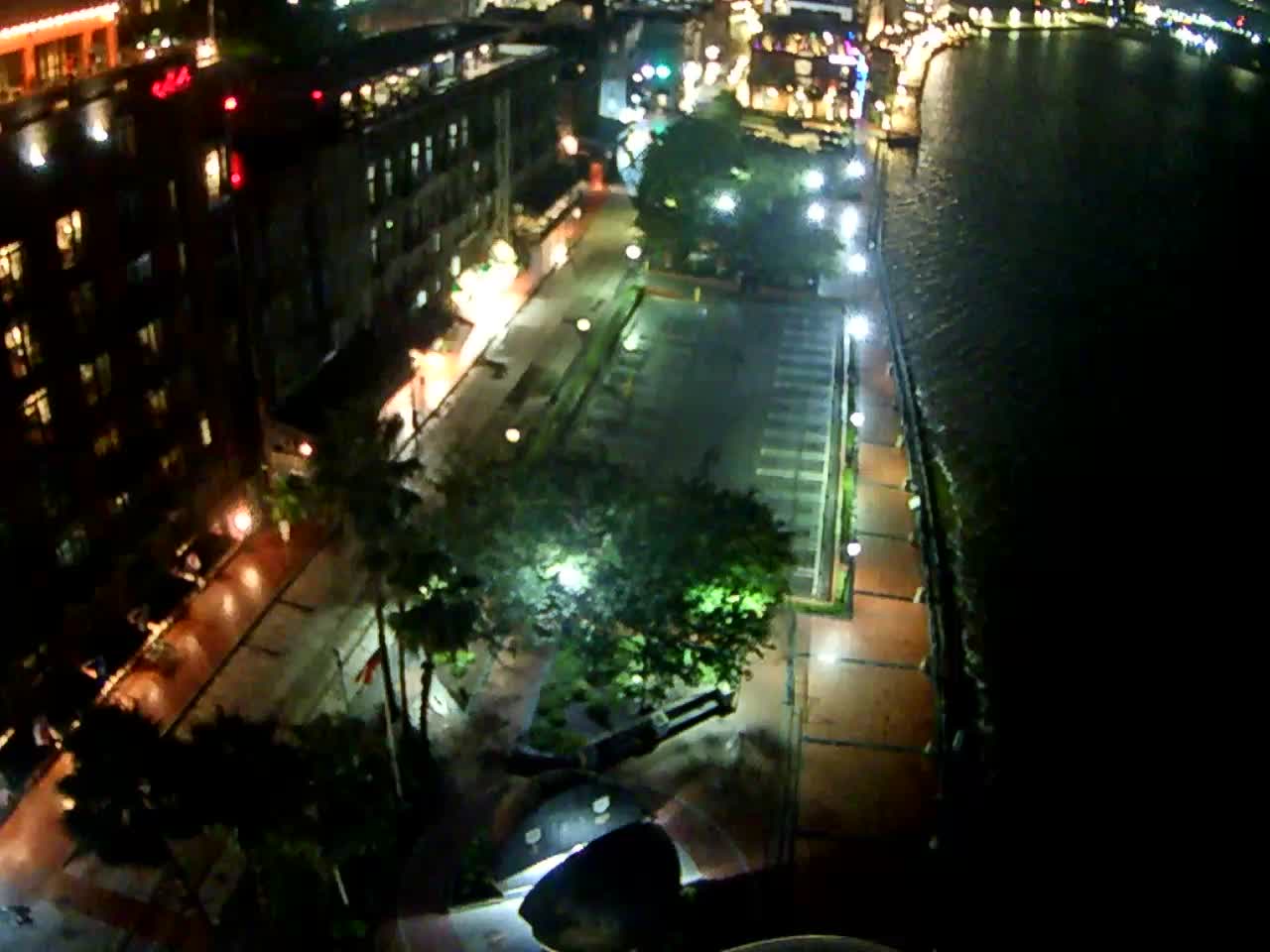 Savannah, GA River St. WW2 Memorial Webcam Debby (2024)