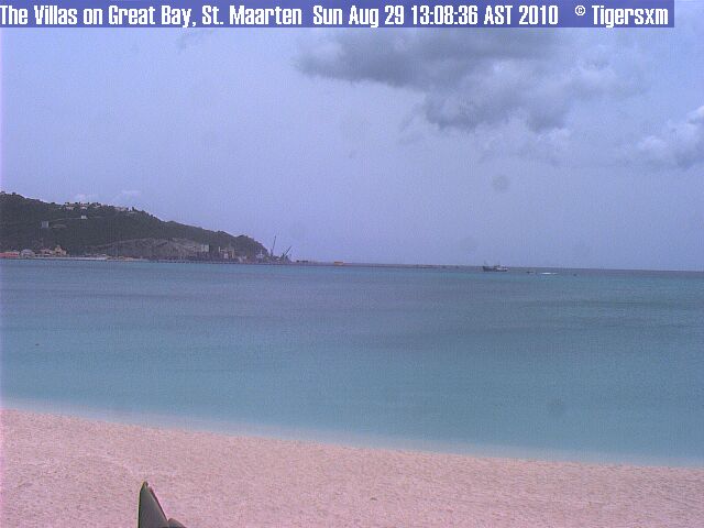 St. Maarten Webcam for Earl (2010) Approach