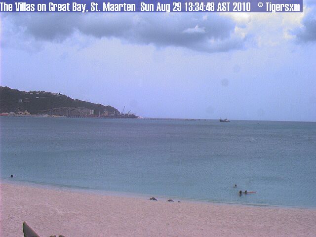St. Maarten Webcam for Earl (2010) Approach