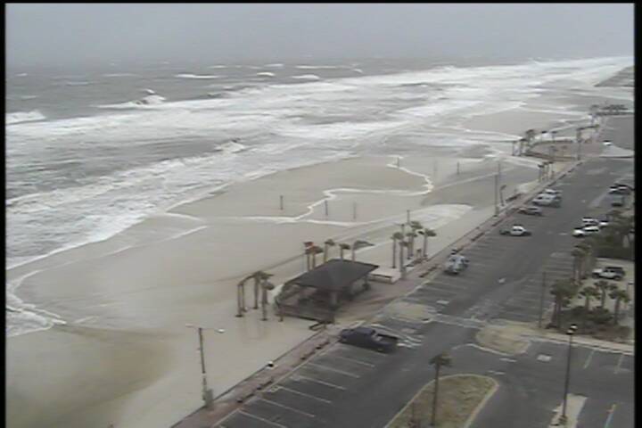 Gulf Shores AL Webcam (Isaac 2012 Approach)