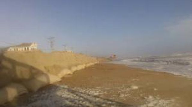 Surf Cam #1 of Kitty Hawk, NC on closest approach of Joaquin (2015)
