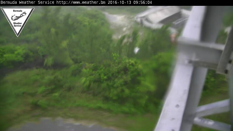 Bermuda Weather Service Webcam Recording of Nicole (2016) Approach