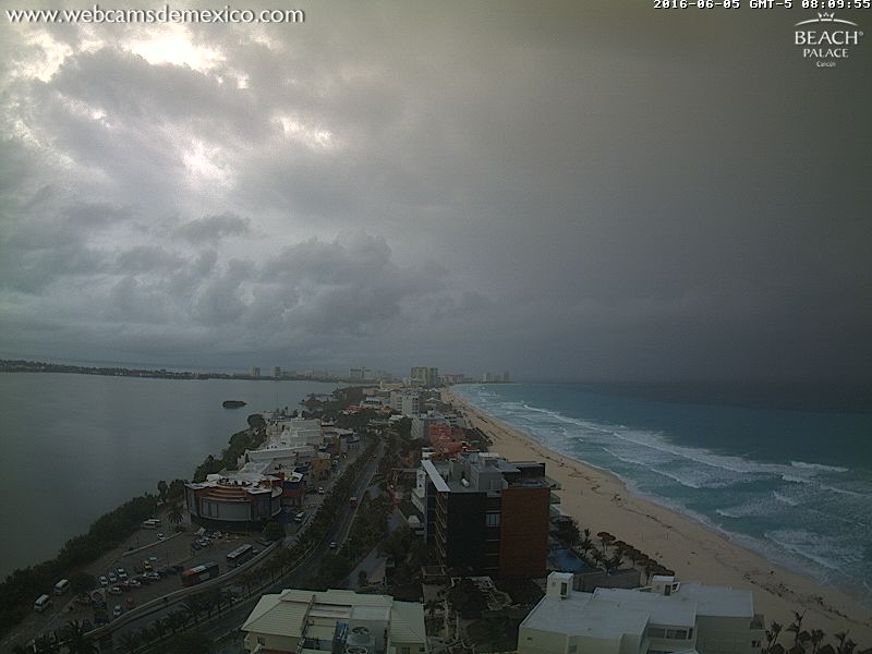 Beach Palace Webcam Cancun recording approach of TD#3 (June 2016)