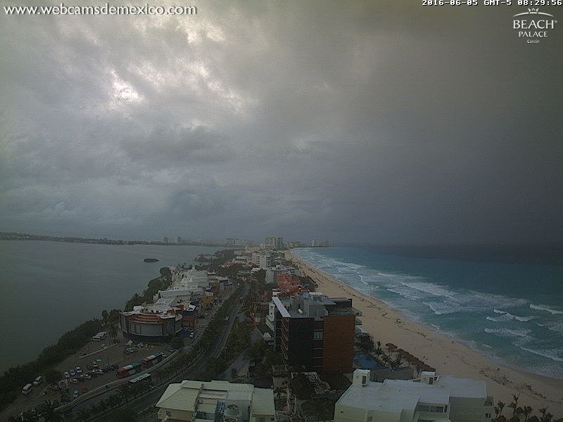 Beach Palace Webcam Cancun recording approach of TD#3 (June 2016)
