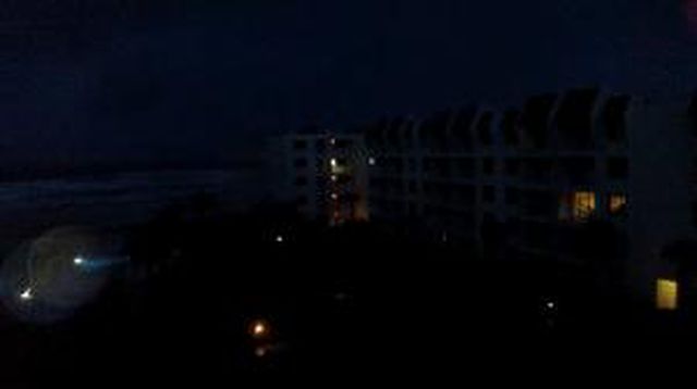 Hurricanetrack.com Mark Sudduth NSB South Webcam (Matthew)