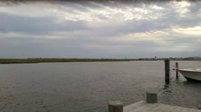 Hurricanetrack.com Mark Sudduth Storm Surge Cam: Back Bay Brigantine, NJ Hermine (2016)