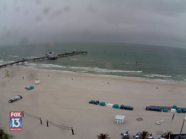 Sirata Resort Webcam St. Pete recording approach of Tropical Storm Colin (June 2016)