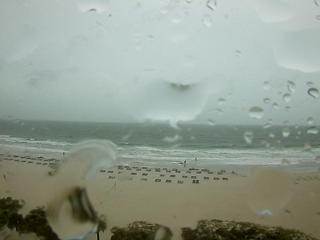 Sirata Resort Webcam St. Pete recording approach of Tropical Storm Colin (June 2016)