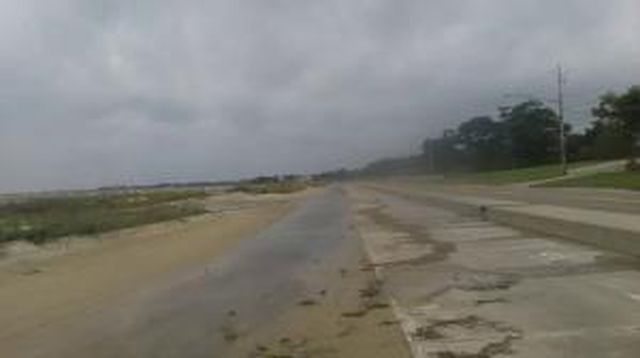 Hurricanetrack.com Mark Sudduth Waveland Cam (Cindy)