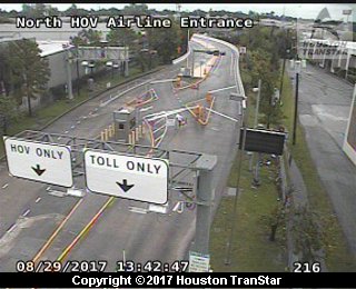 IH-45 North at North HOV Airline Entrance (Harvey 2017)