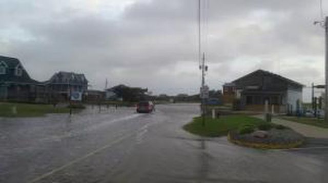 HurricaneTrack Hatteras Village Cam Maria (2017)