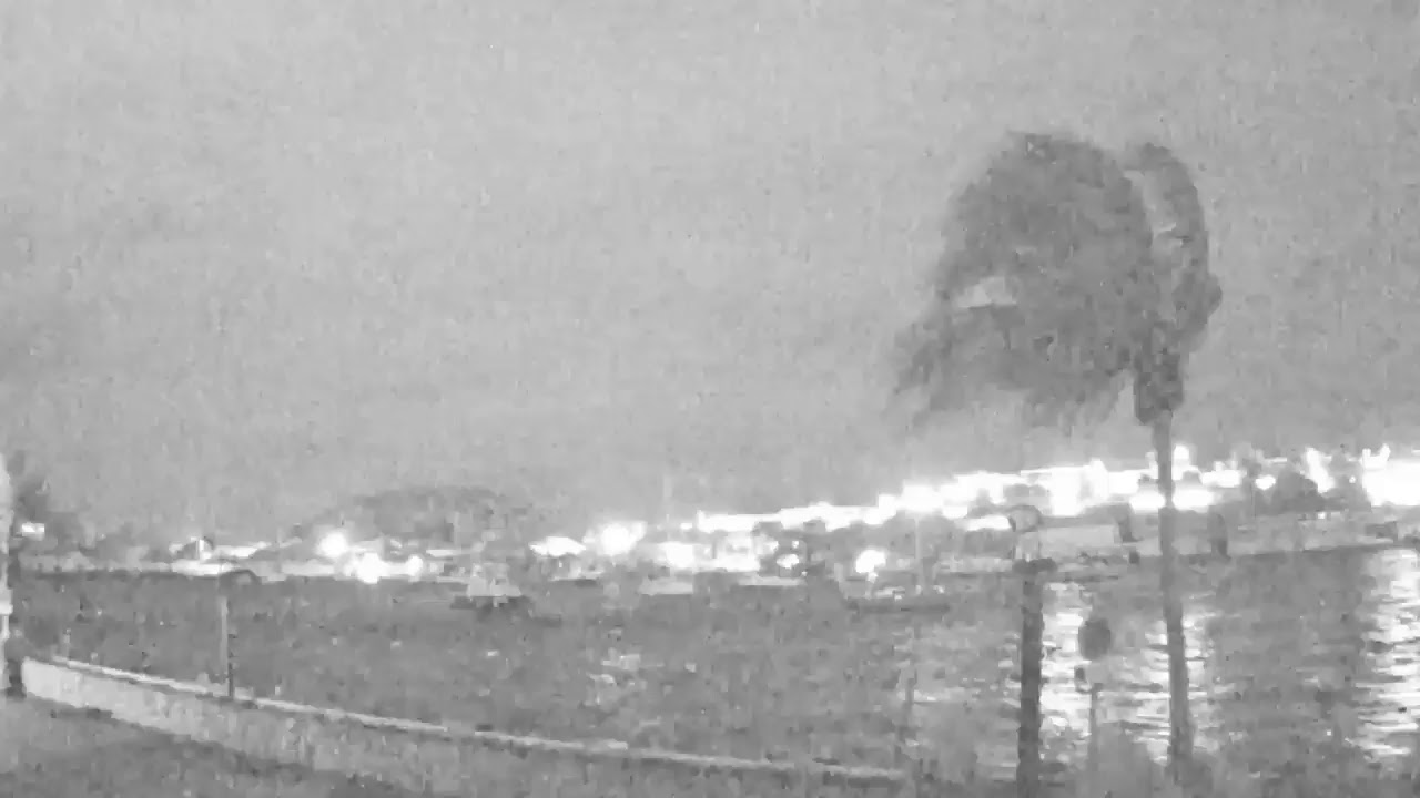 Port Gustavia Cam St. Barths Irma  (2017) Approach