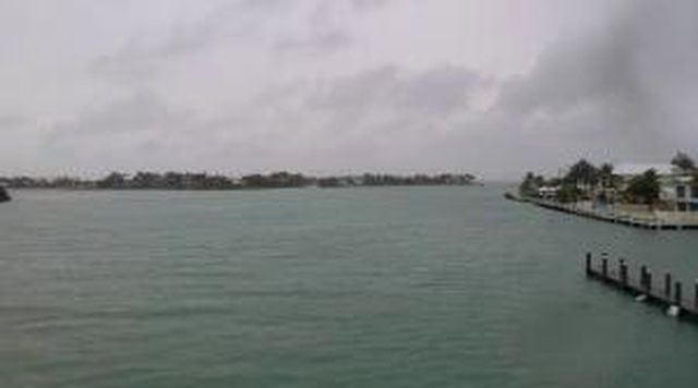 HurricaneTrack Weather Cam Marathon Key, Vaca Cut Bridge Irma (2017)