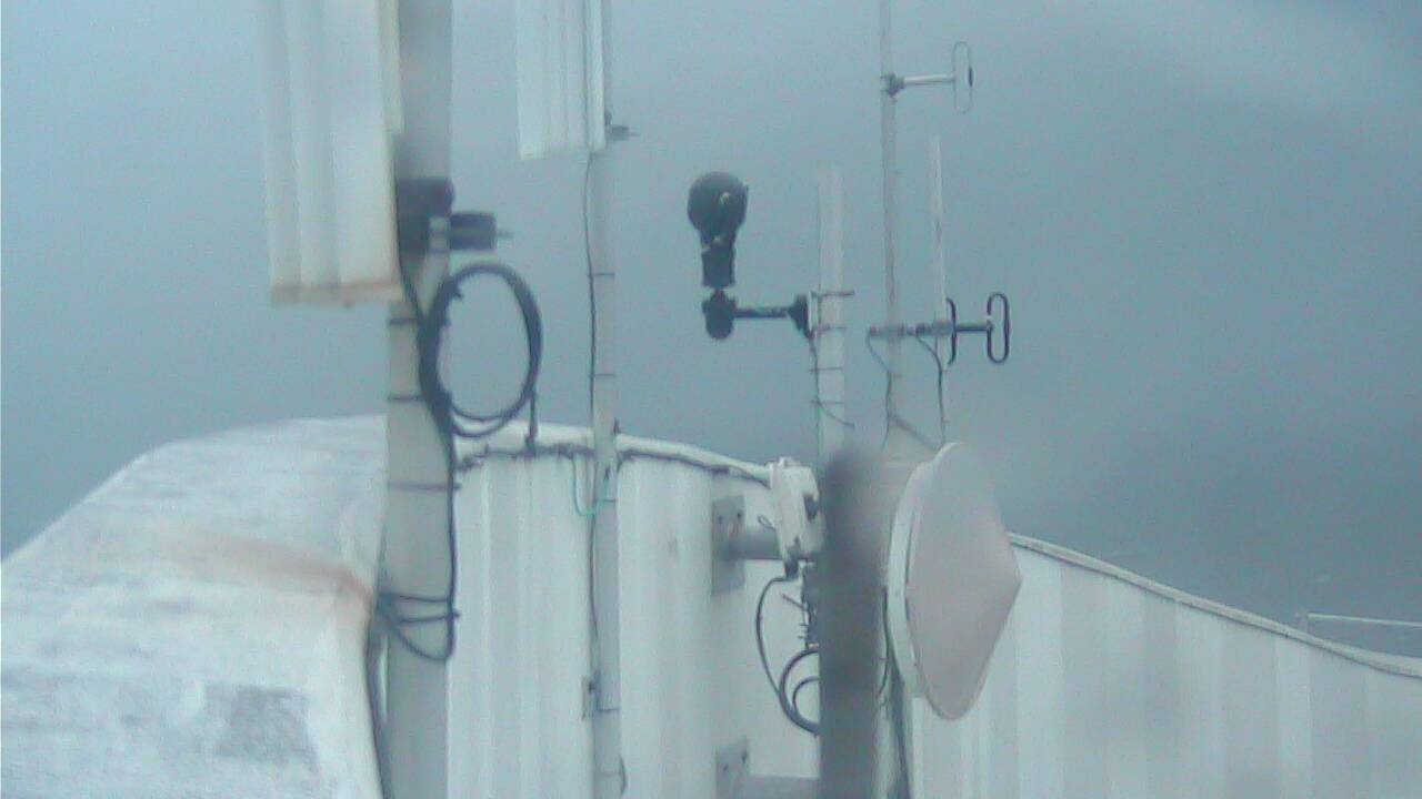 Turquoise Place Orange Beach Cam Recording of Nate (2017) Approach
