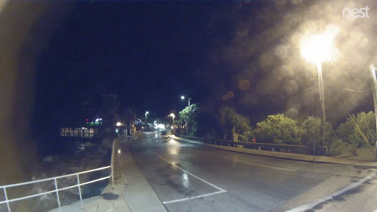 HurricaneTrack Cedar Key, FL Cam Michael (2018)