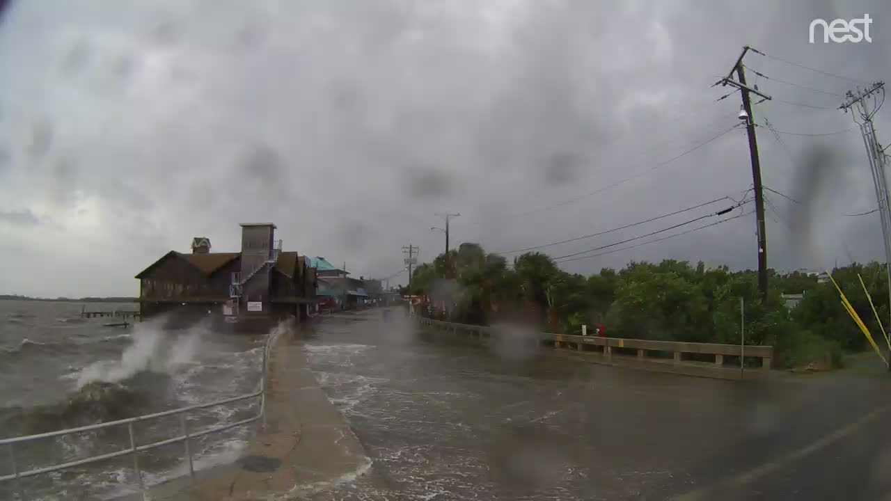 HurricaneTrack Cedar Key, FL Cam Michael (2018)