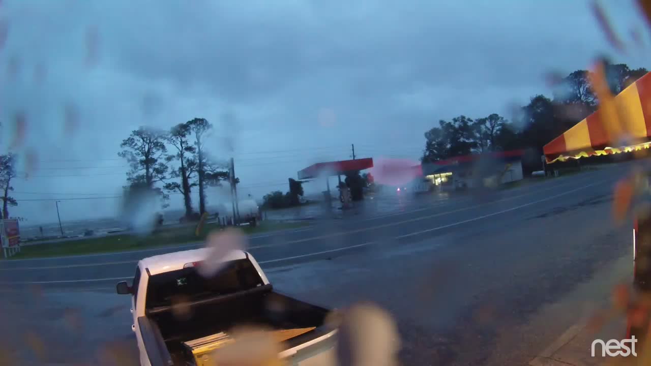 HurricaneTrack Eastpoint, FL Cam Michael (2018)