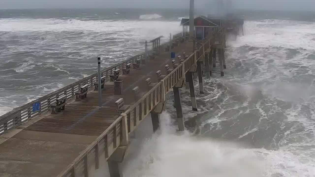 Jennette's Pier Nags Head, NC Cam for Florence Approach (2018)