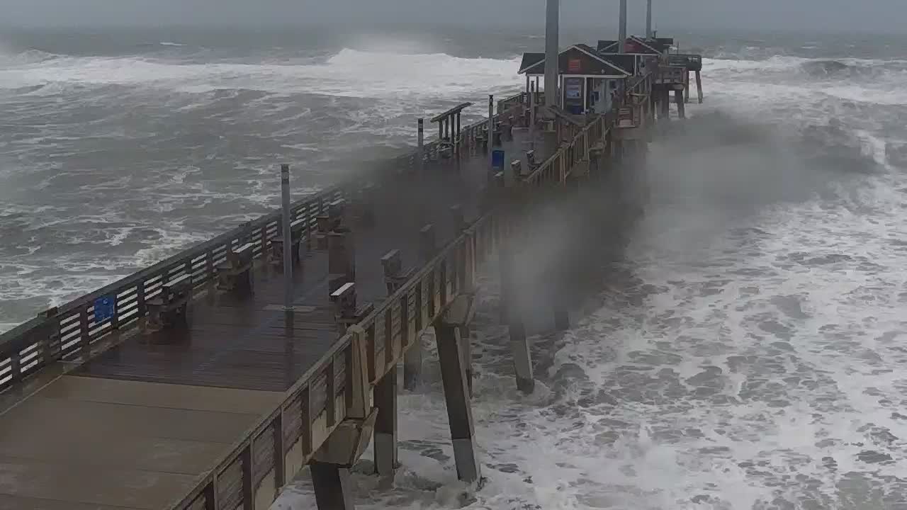 Jennette's Pier Nags Head, NC Cam for Florence Approach (2018)