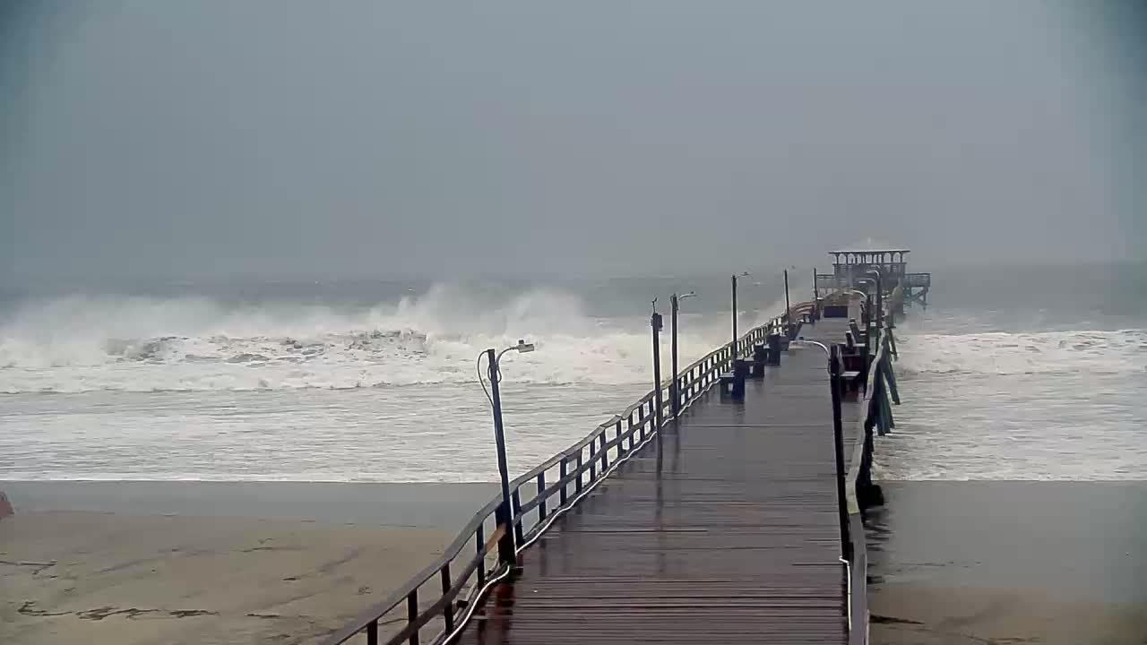 Oceanana Pier Fishing Cam (Atlantic Beach) for Florence Approach (2018)
