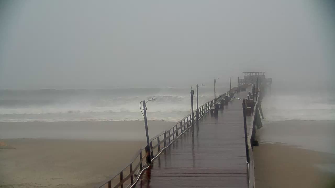 Oceanana Pier Fishing Cam (Atlantic Beach) for Florence Approach (2018)