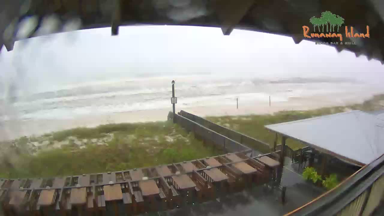 Runaway Island Beach Bar & Grill Cam PCB Michael (2018)