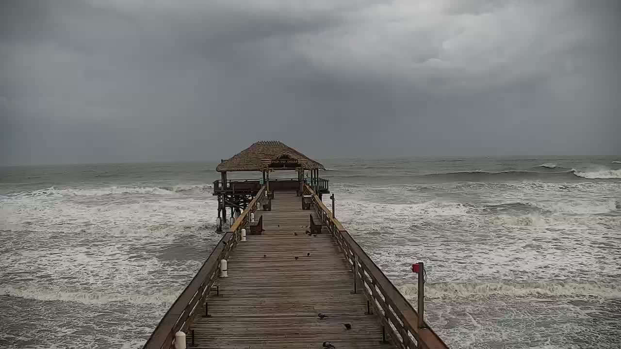 Cocoa Beach Pier Cam Dorian (2019)