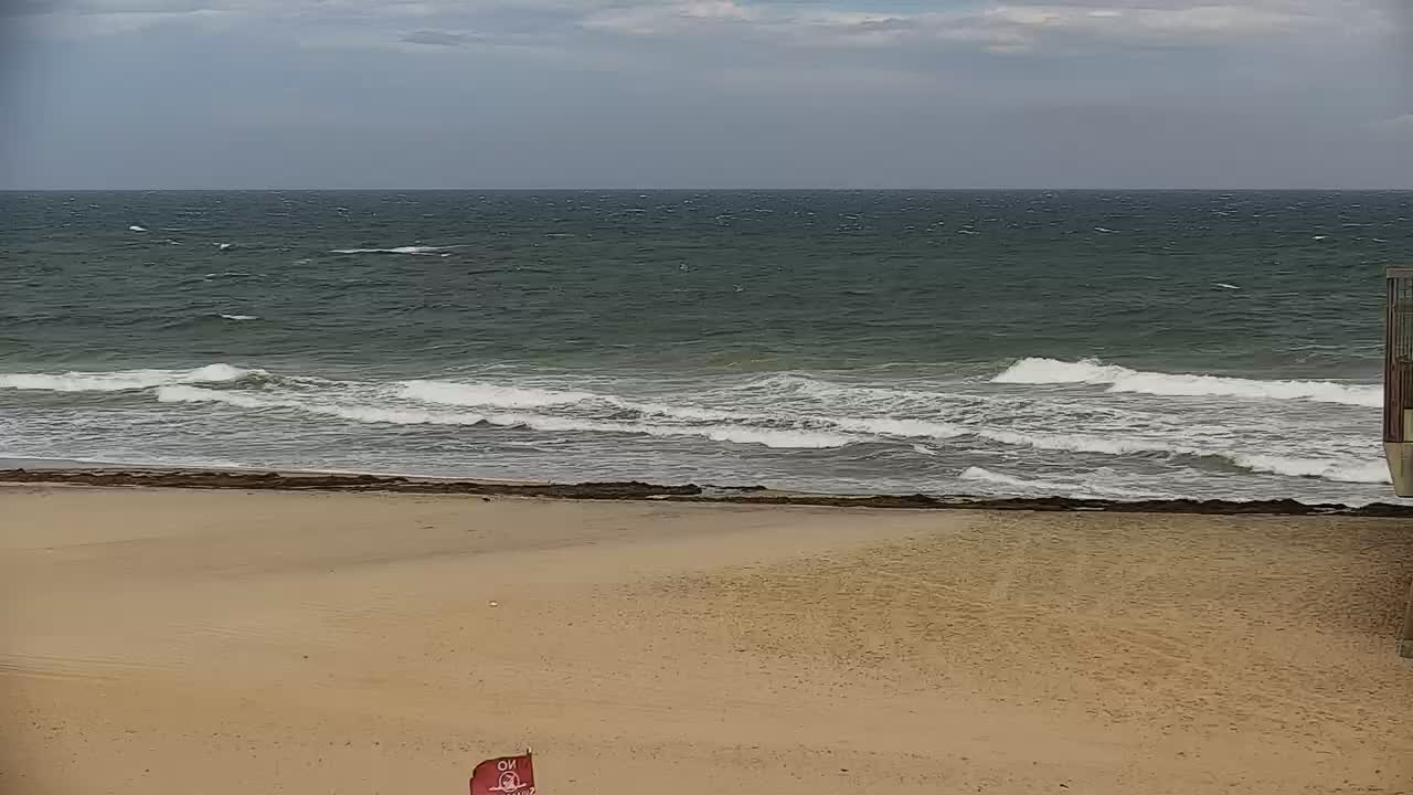 Jennette's Pier Nags Head, NC Cam 2 for Dorian Approach (2019)