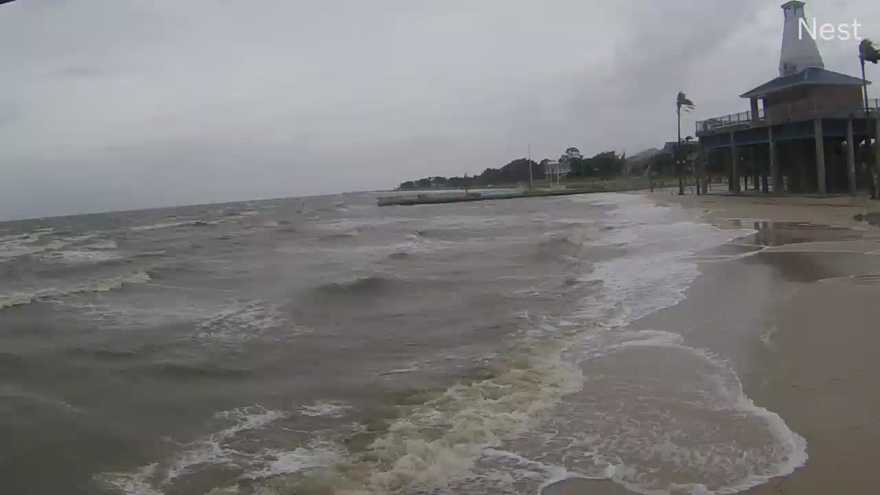 Hurricanetrack.com Mark Sudduth Waveland, MS Cam #3 Barry (2019)