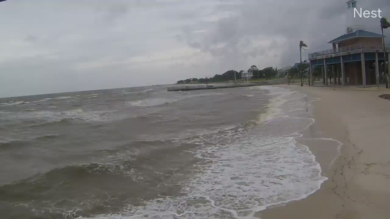 Hurricanetrack.com Mark Sudduth Waveland, MS Cam #3 Barry (2019)