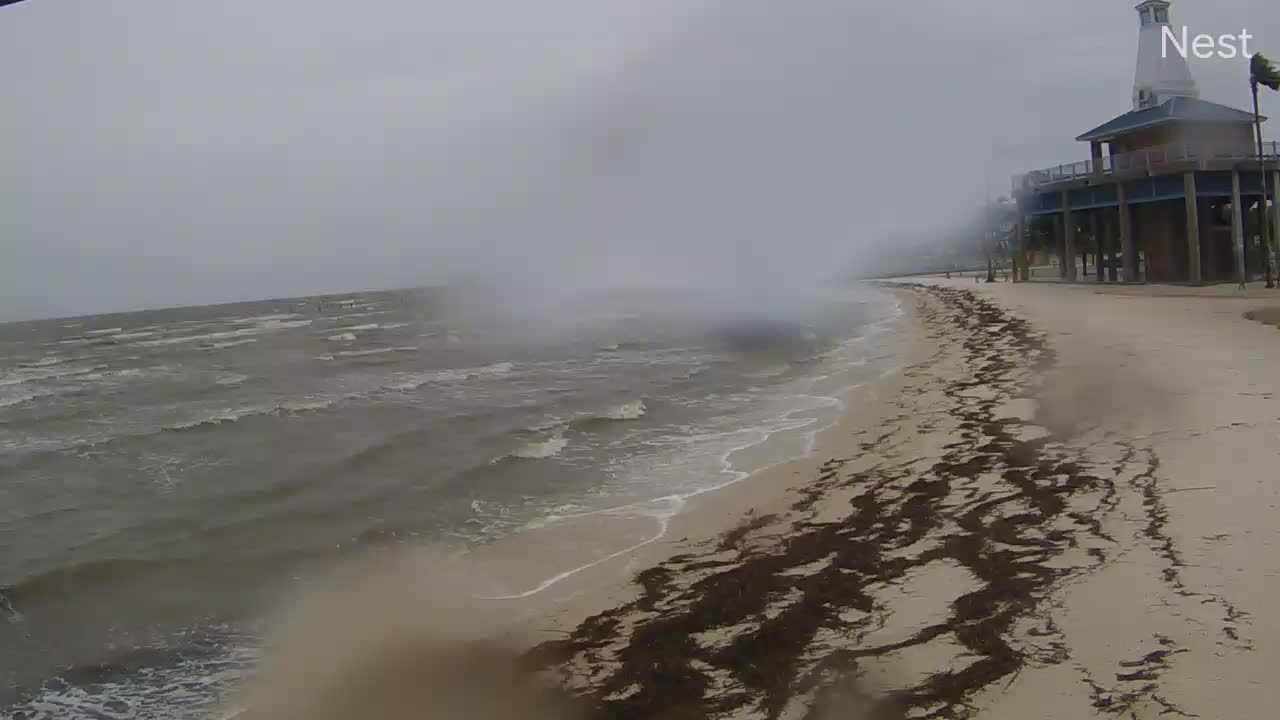 Hurricanetrack.com Mark Sudduth Waveland, MS Cam #3 Barry (2019)