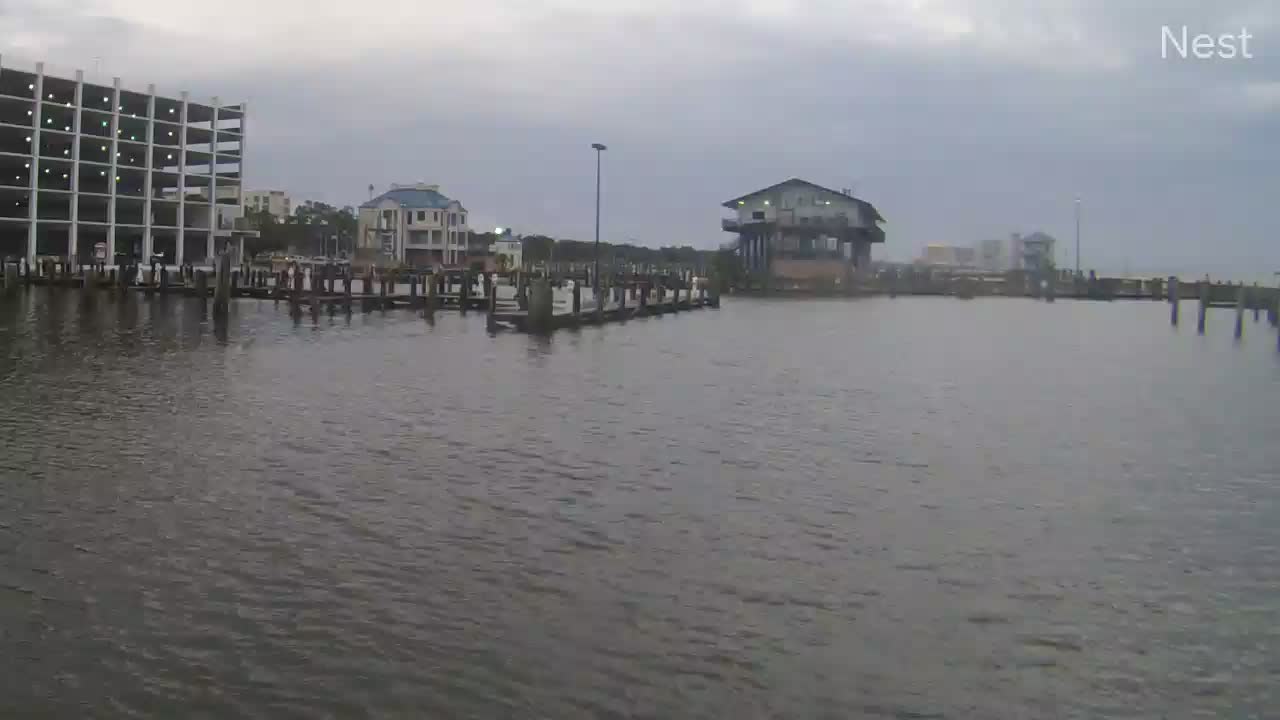 Hurricanetrack.com Cam 2 Biloxi Zeta (2020)