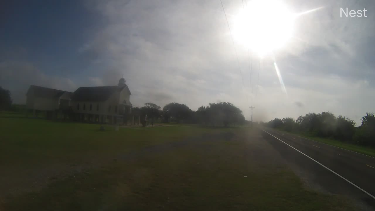 Johnson Bayou, LA (East of Sabine) Hurricane Track Cam 2 Recording Laura (2020)