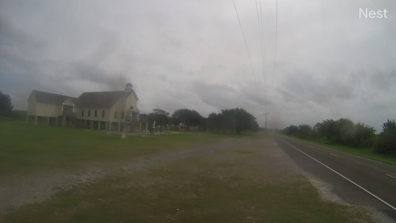 Johnson Bayou, LA (East of Sabine) Hurricane Track Cam 2 Recording Laura (2020)