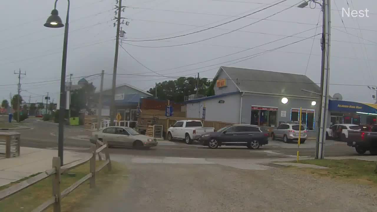 Hurricanetrack.com Mark Sudduth Vehicle Cam Isaias (2020)