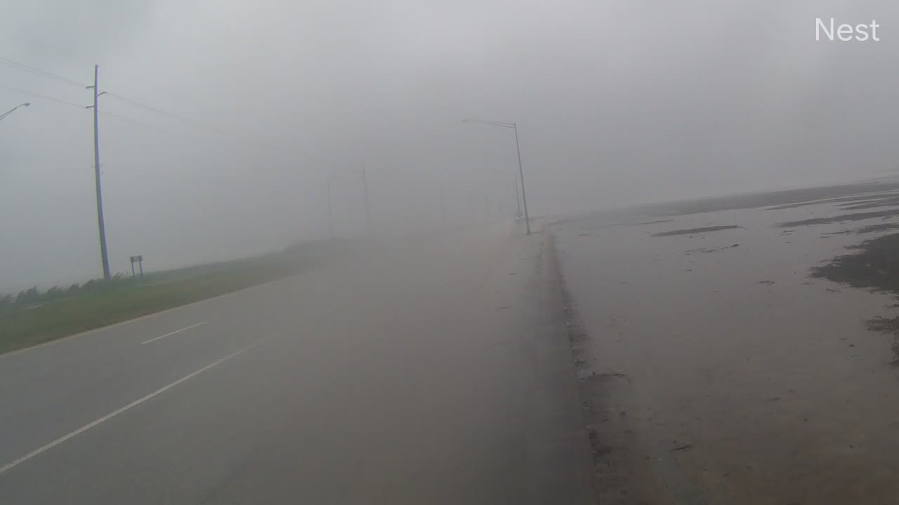 Battleship Parkway, Mobile, AL  - HurricaneTrack Cam 12 Recording Sally (2020)