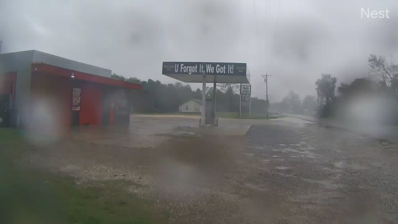 Hurricanetrack.com Pecan Island Food Store, LA CAM Delta (2020)