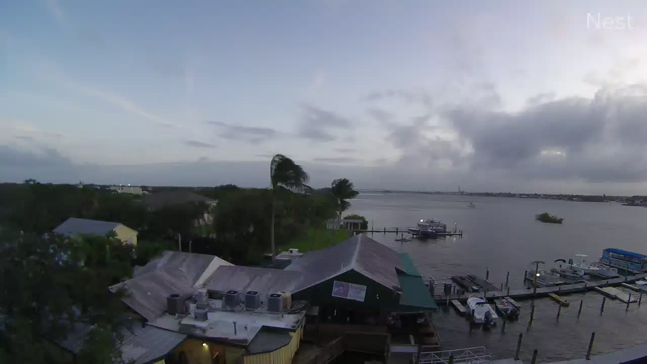 Vero Beach Cam Eta (2020)