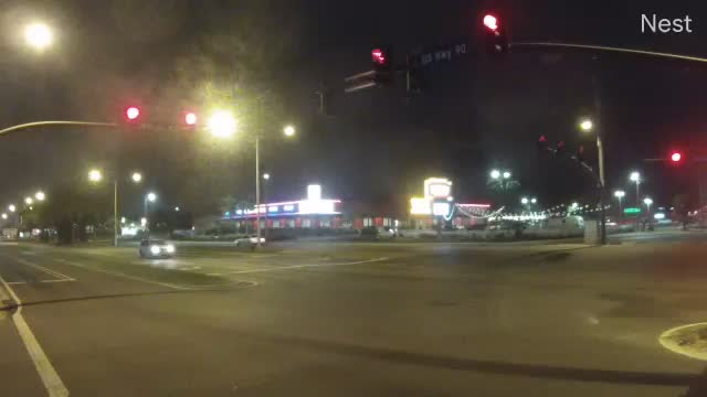 Hurricanetrack.com Cam 3 Veterans at US90 Biloxi Zeta (2020)