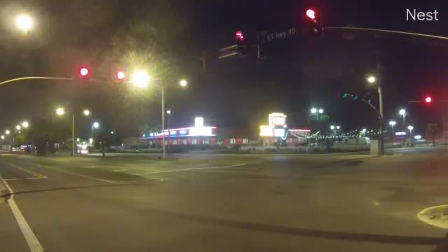 Hurricanetrack.com Cam 3 Veterans at US90 Biloxi Zeta (2020)