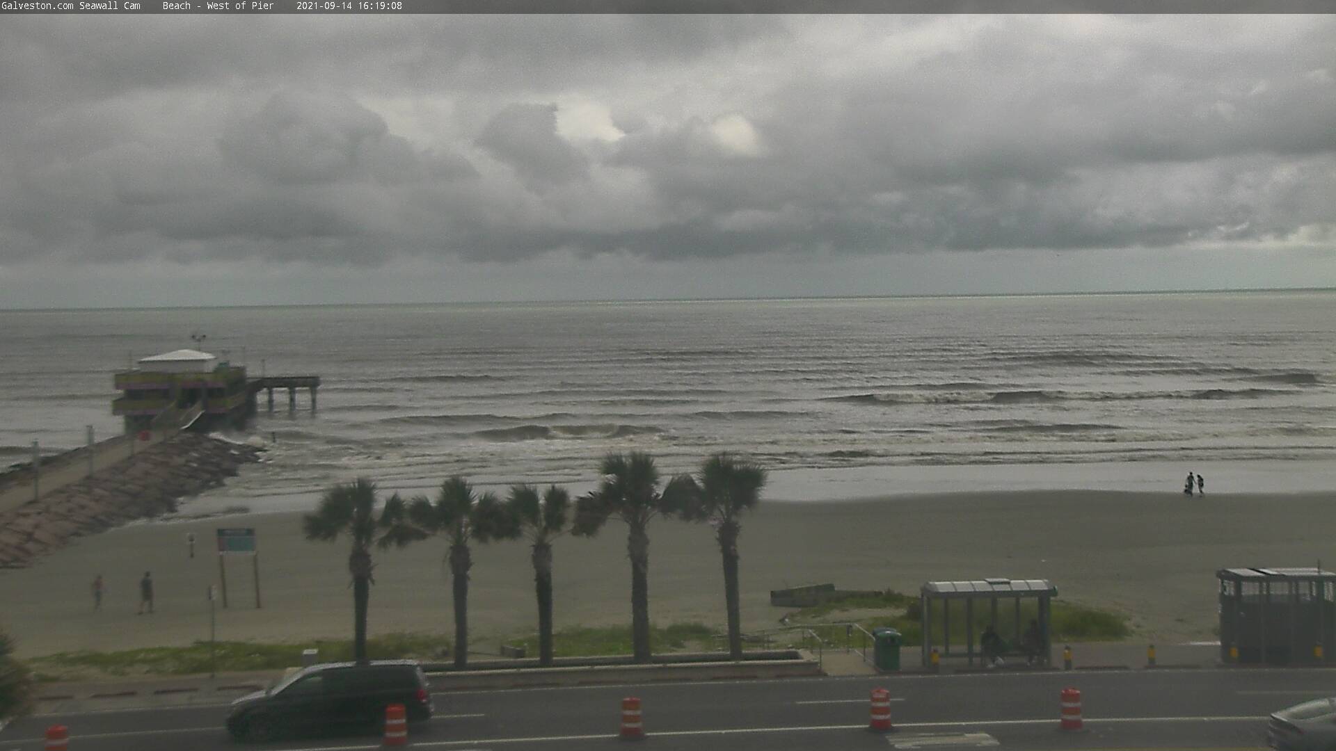 Galveston Seawall Cam - Nicholas (2021)
