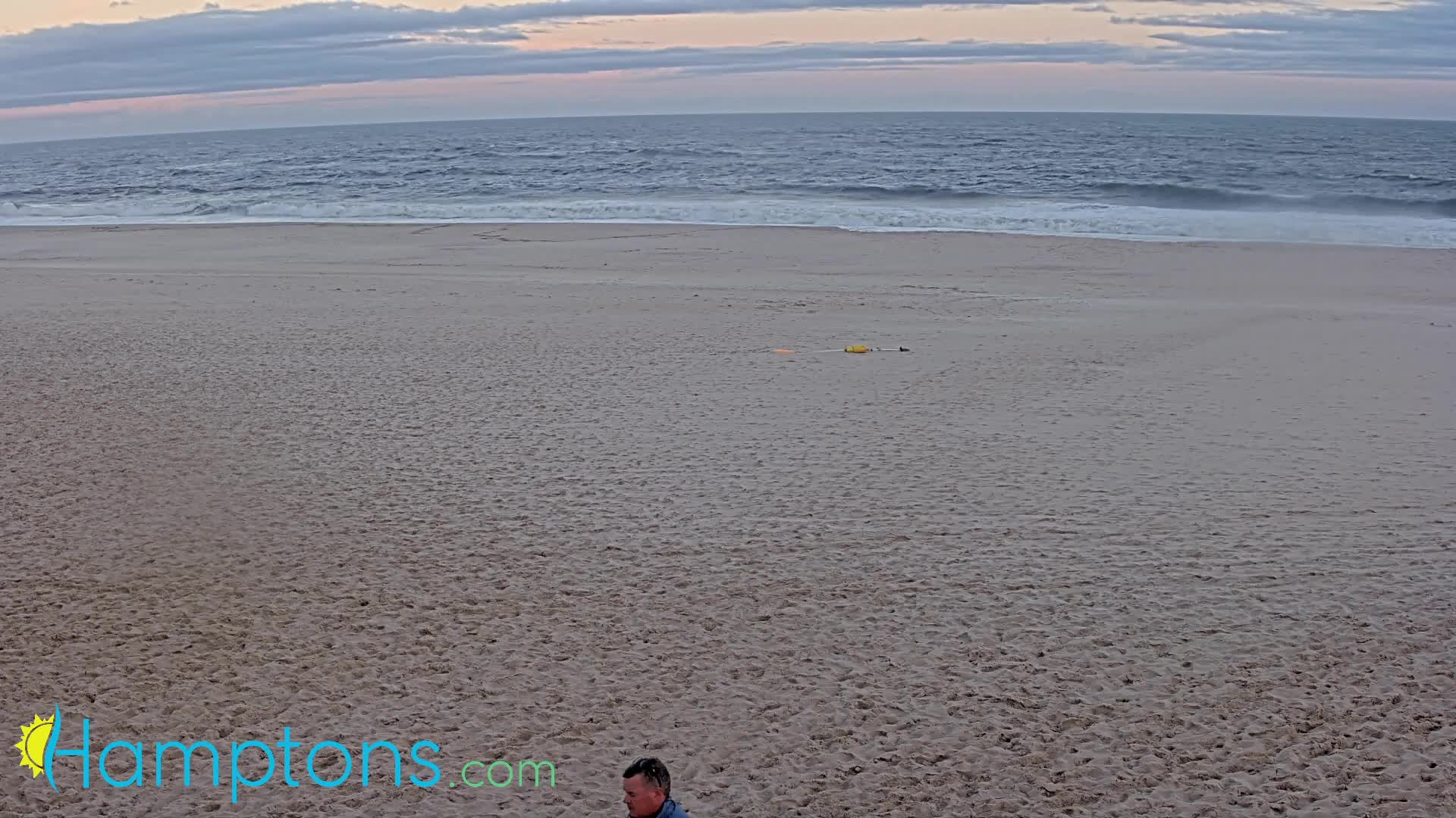 Southamptons Coopers Beach Cam Henri (2021)