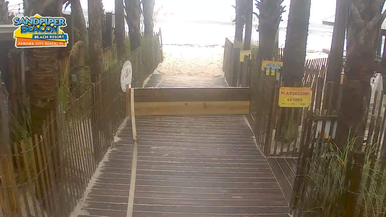 Sandpier Beacon Beach Resort Cam, PCB Fred (2021)