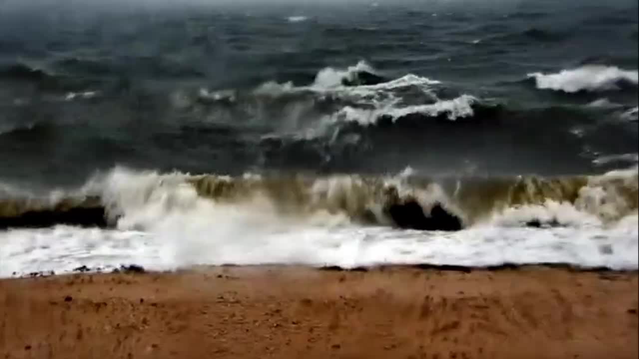 Baiting Hollow Beach, NY Henri (2021)