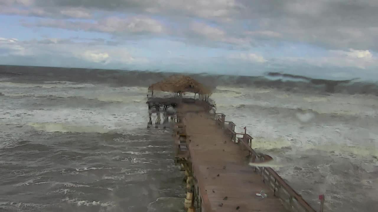 Cocoa Beach PIer Cam Nicole (2022)