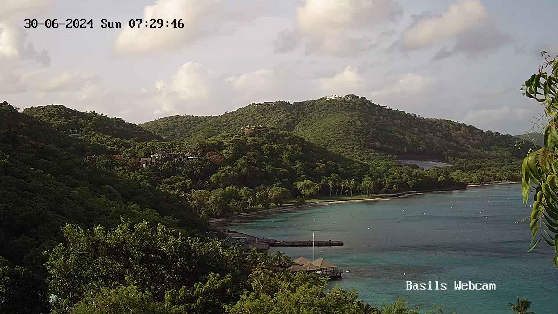 Lovell Bay St. Vincent and the Grenadines - Recording Beryl (2024)