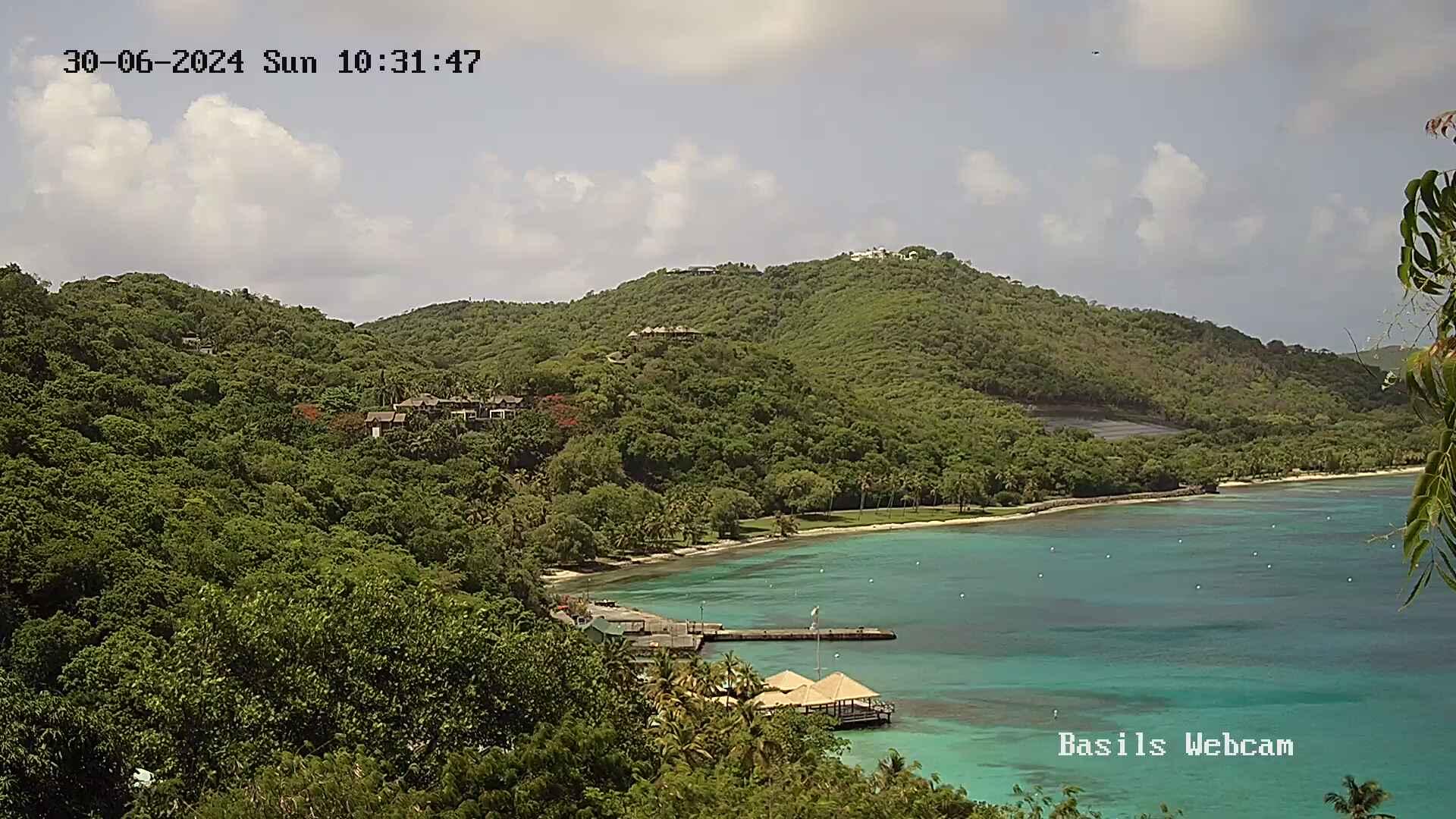 Lovell Bay St. Vincent and the Grenadines - Recording Beryl (2024)