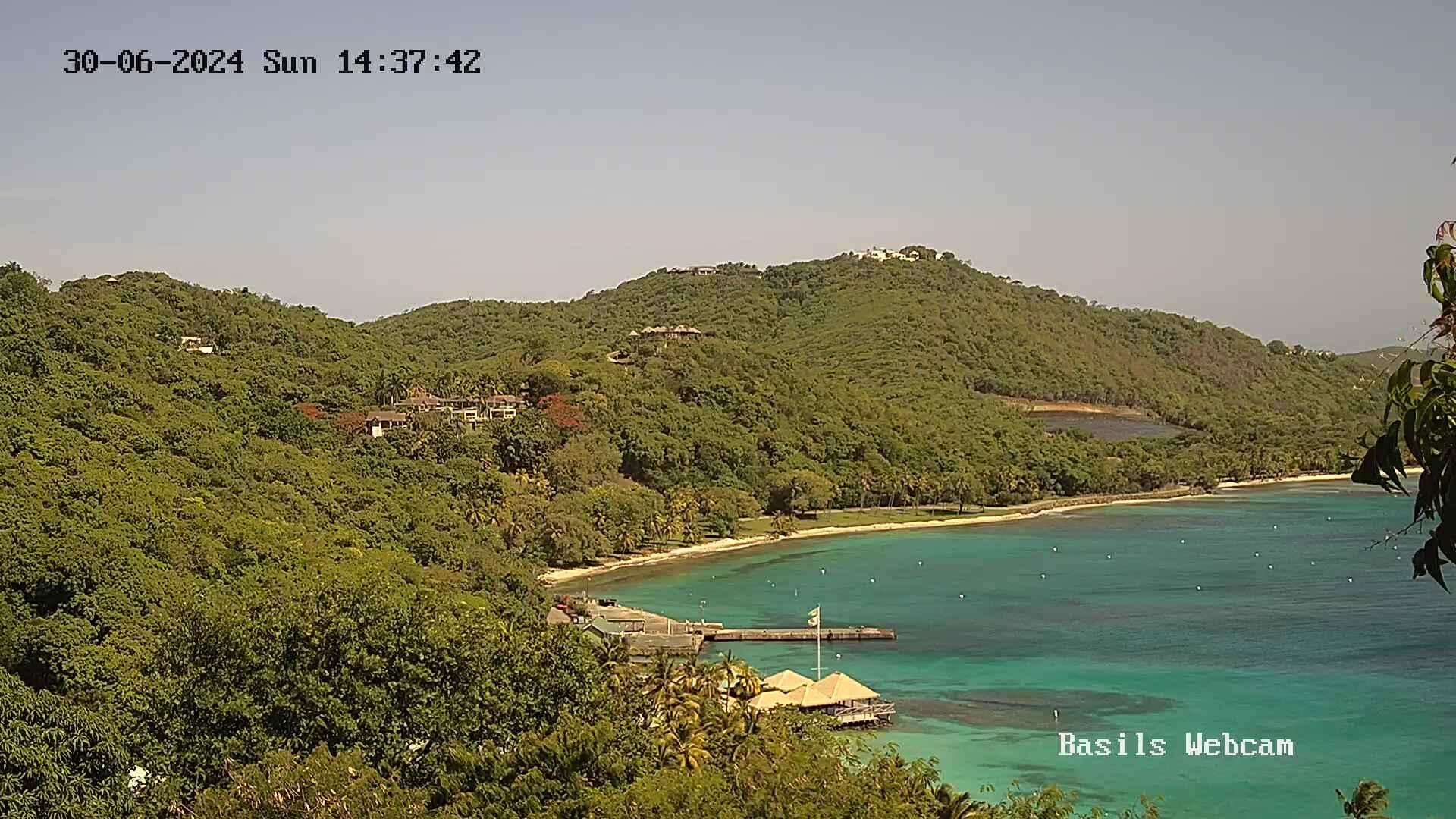Lovell Bay St. Vincent and the Grenadines - Recording Beryl (2024)